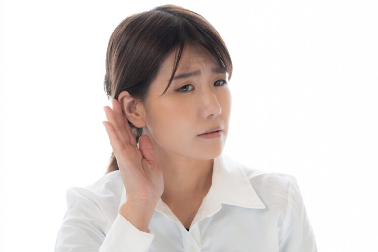 ある日突然聞こえなくなるため注意が必要な突発性難聴